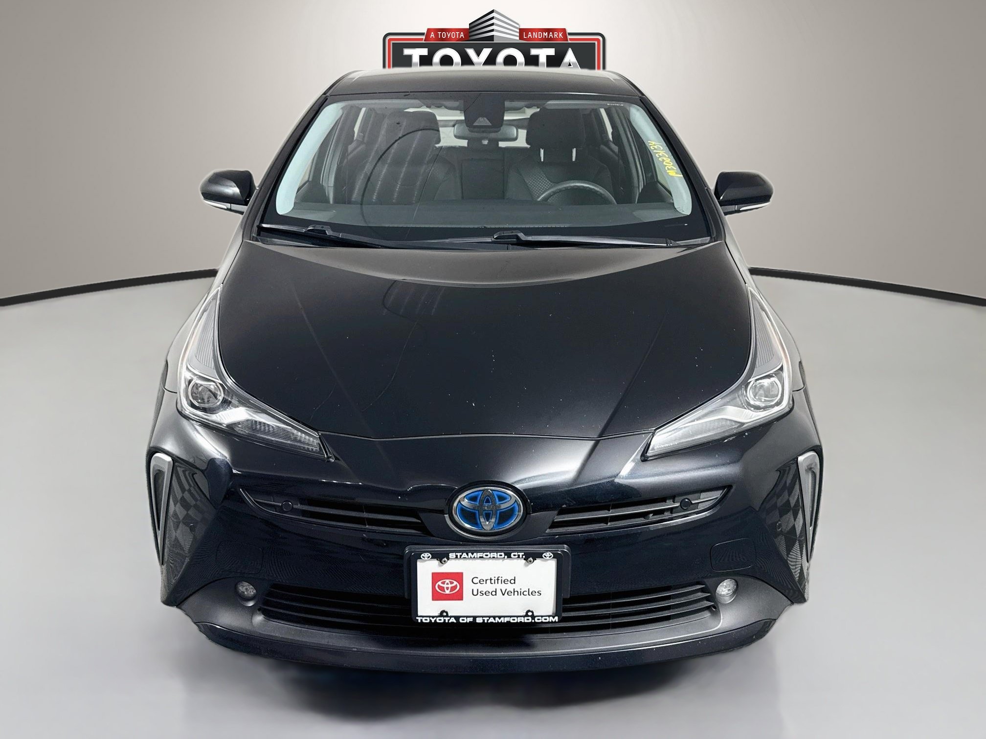 Certified 2021 Toyota Prius LE AWD/4WD image 2
