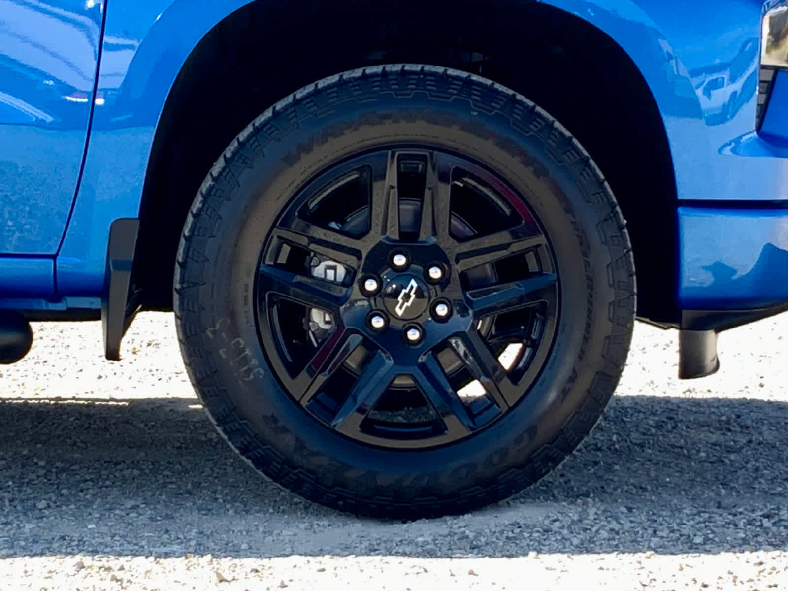 New 2026 Chevrolet Silverado 1500 Custom w/ Turbomax Blackout Package image 17