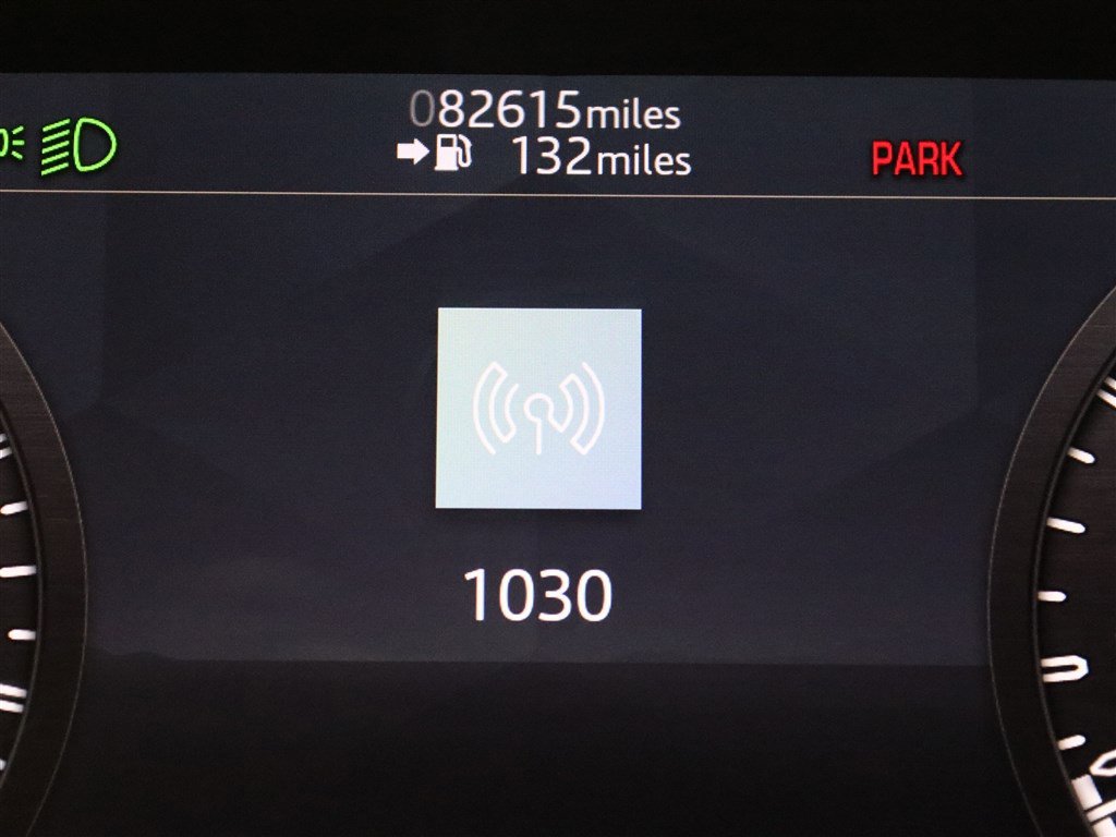 Used 2020 Land Rover Defender 110 HSE AWD/4WD image 16
