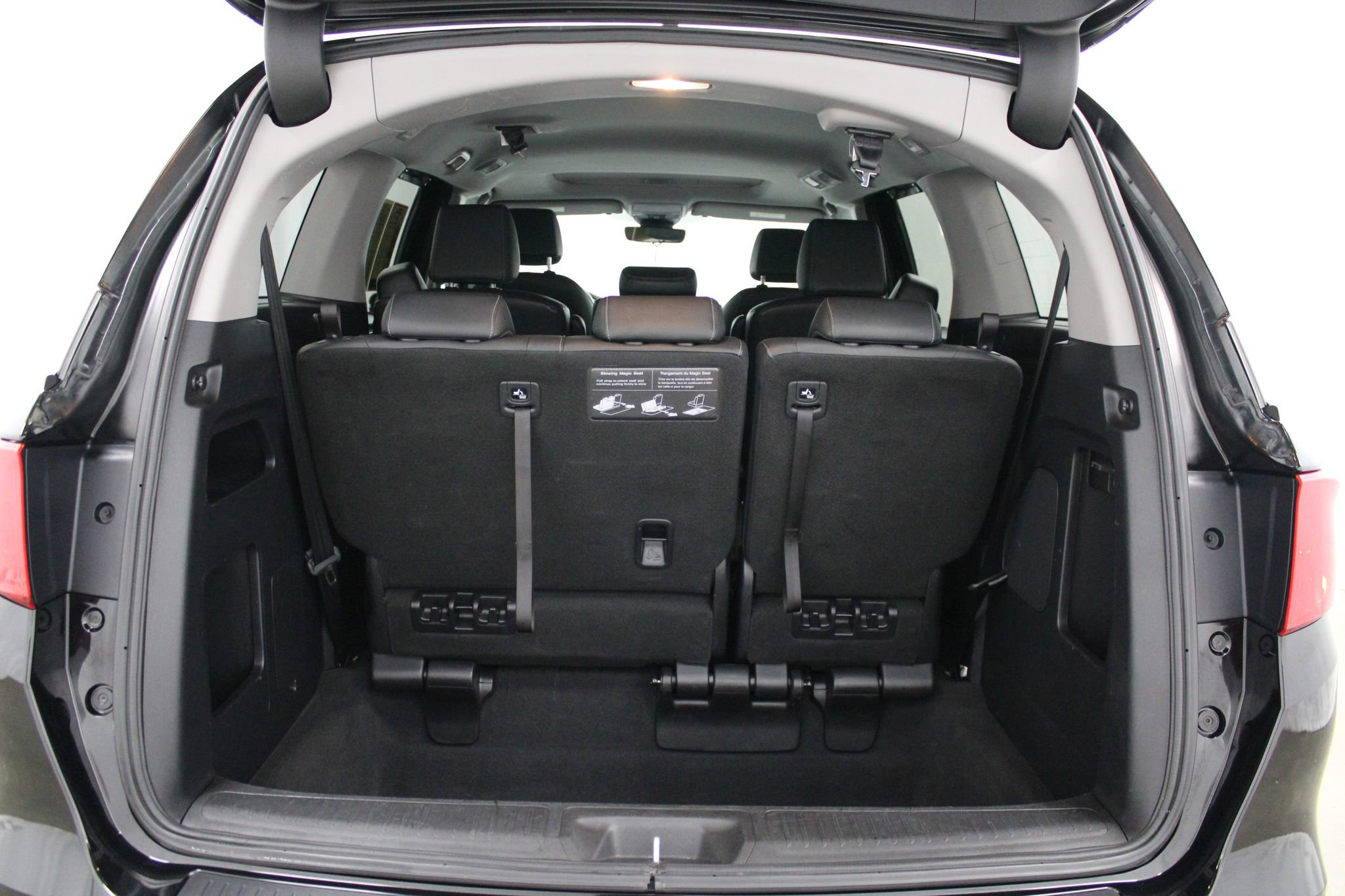 Used 2024 Honda Odyssey EX-L image 21