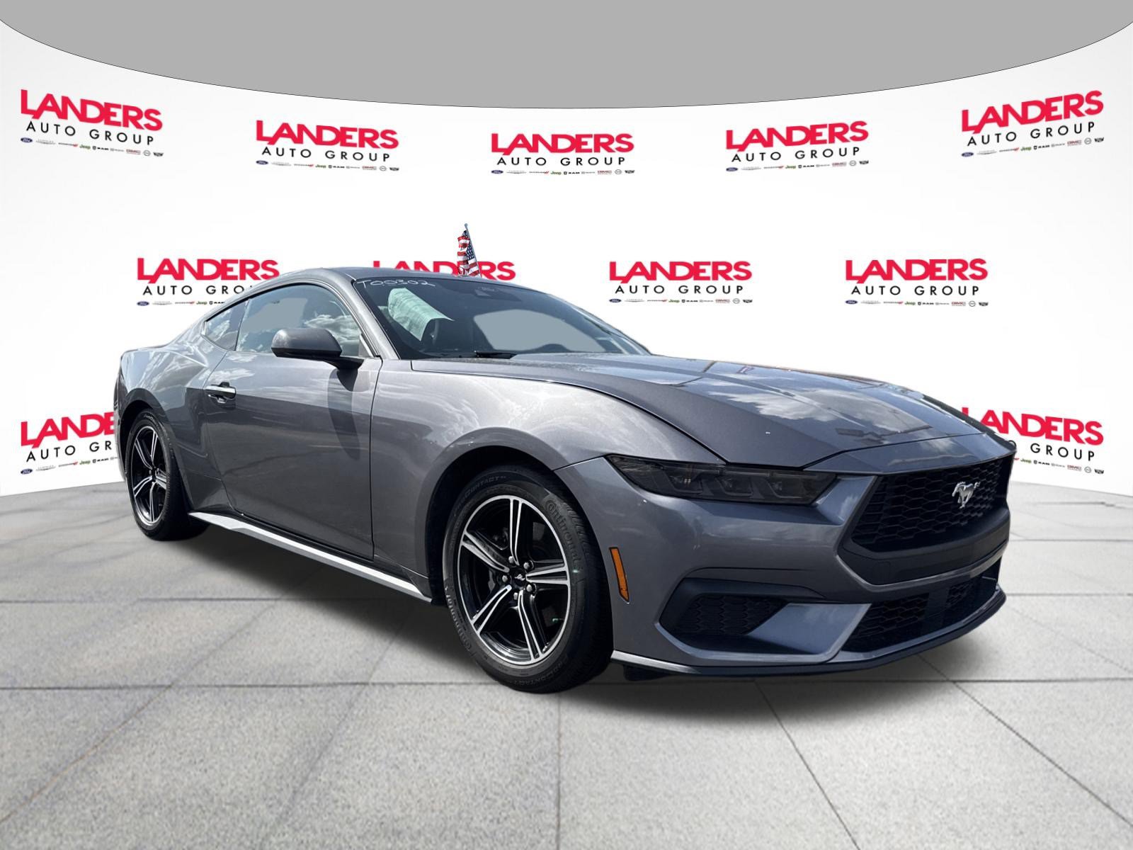 Used 2025 Ford Mustang Premium RWD image 1