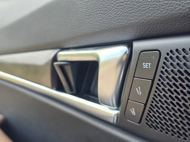 Used 2021 Kia Telluride SX w/ SX Prestige Package AWD/4WD image 29