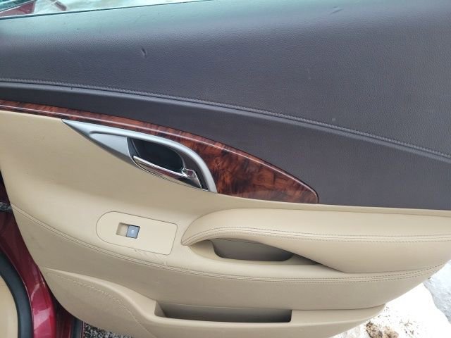 Used 2011 Buick LaCrosse CXL w/ Luxury Package image 22