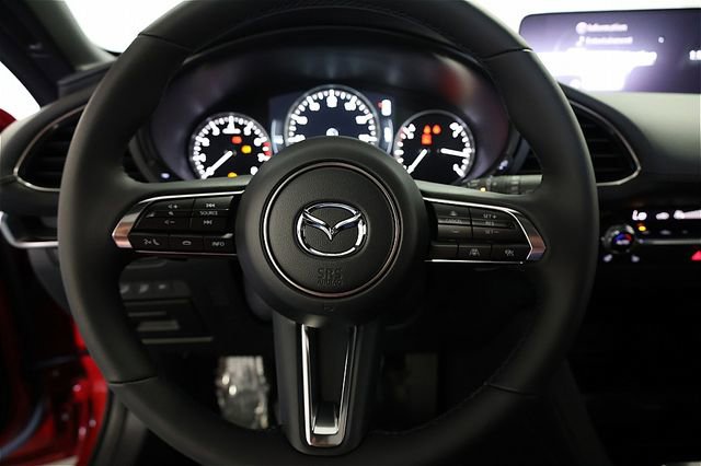 New 2026 MAZDA MAZDA3 Hatchback w/Premium Plus Pkg image 29