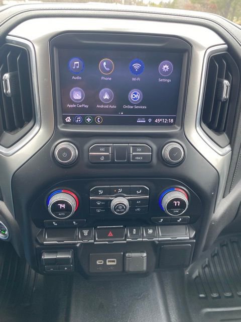 Used 2022 Chevrolet Silverado 2500 LT w/ Convenience Package image 17