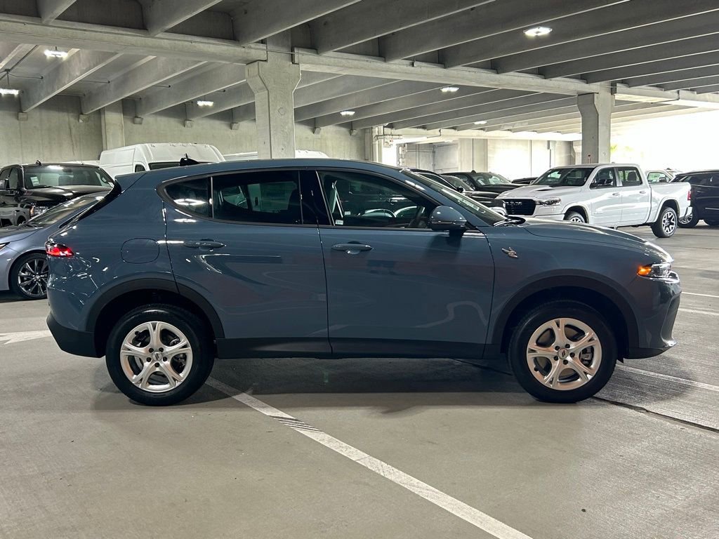 Used 2024 Dodge Hornet GT image 3