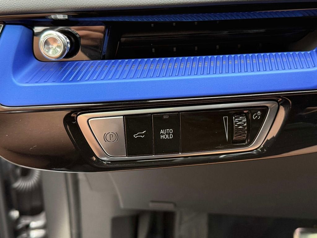 New 2026 Cadillac Optiq V AWD/4WD image 17