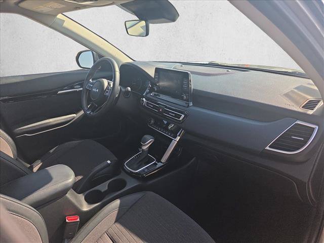 Used 2023 Kia Seltos S FWD image 19