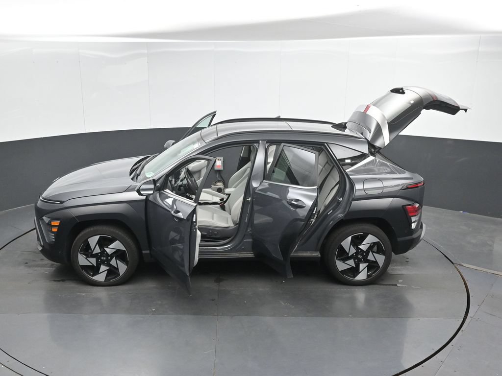 Certified 2025 Hyundai Kona Limited AWD/4WD image 50
