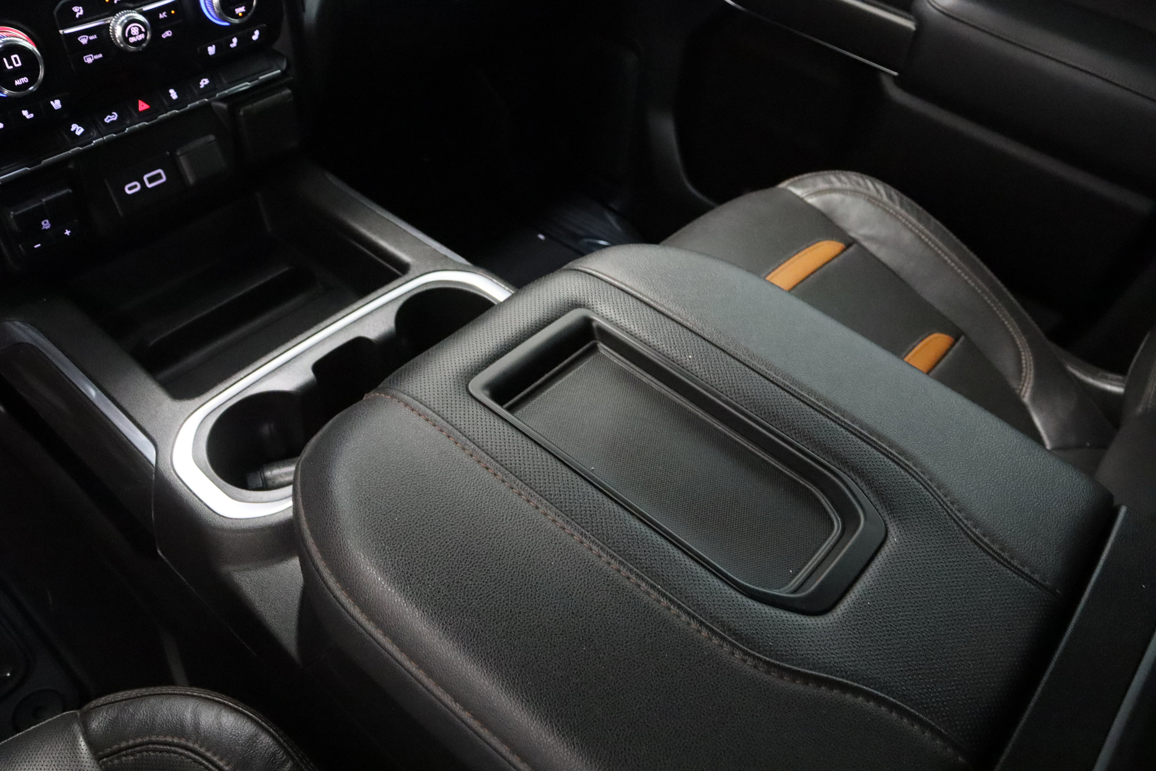 Used 2022 GMC Sierra 2500 AT4 image 17