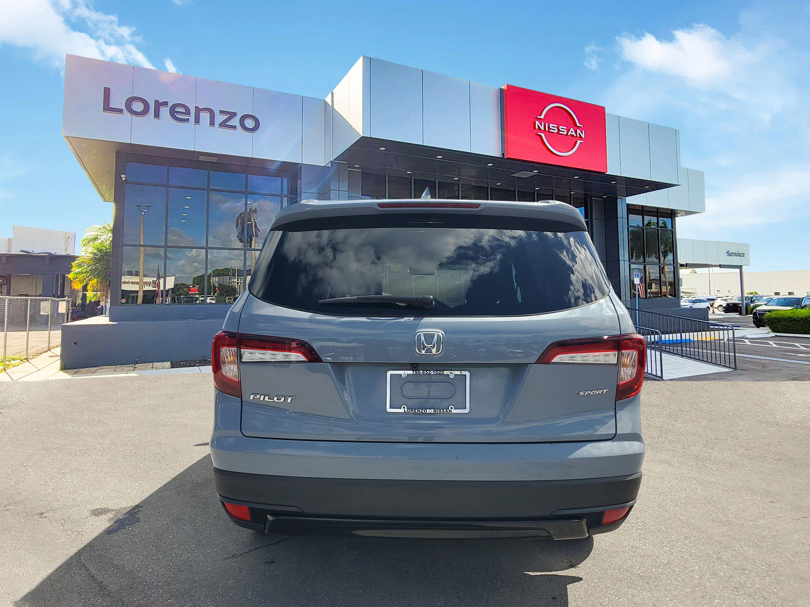 Used 2022 Honda Pilot Sport image 4