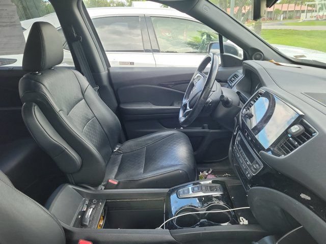 Used 2020 Honda Passport Touring image 3