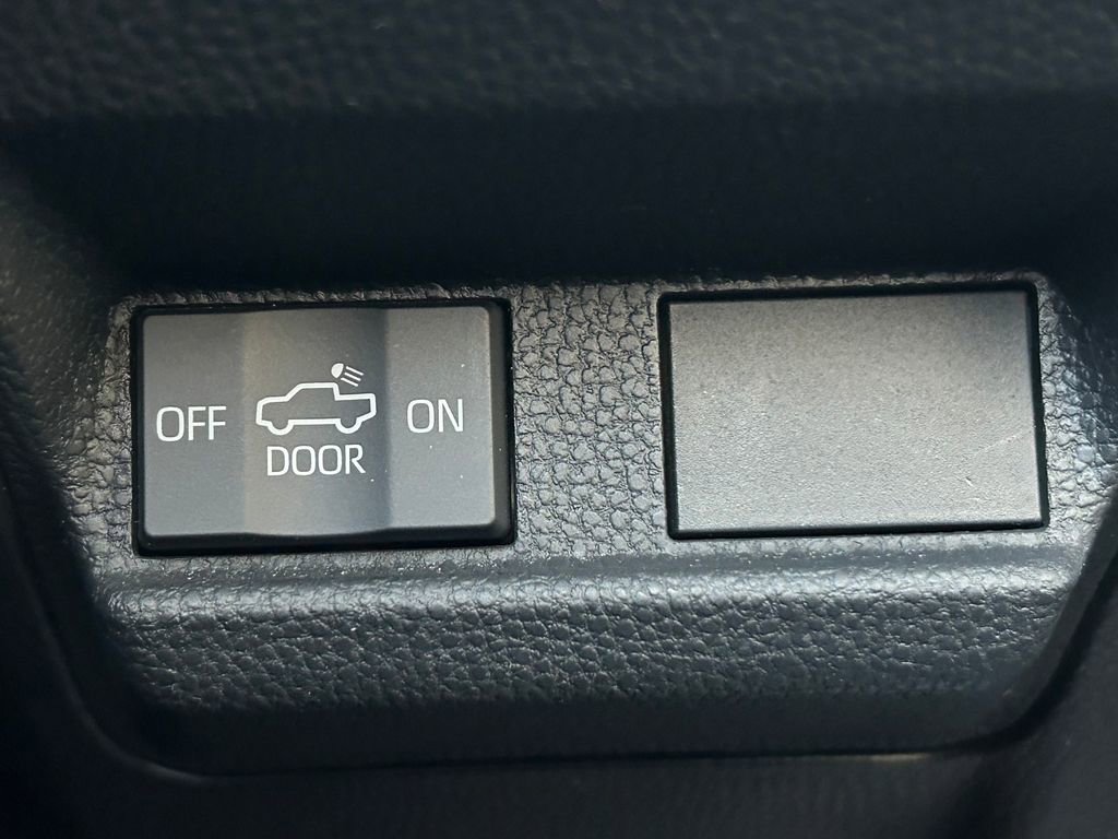 Certified 2025 Toyota Tacoma TRD Sport image 23