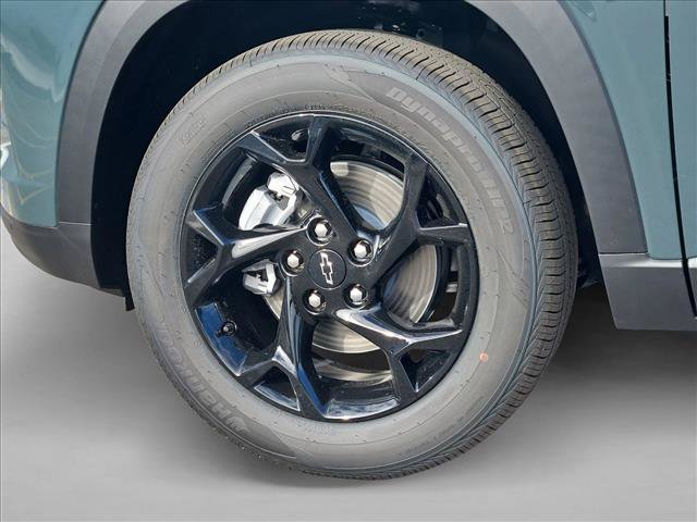New 2026 Chevrolet Trax LT w/ Driver Confidence Package FWD image 10