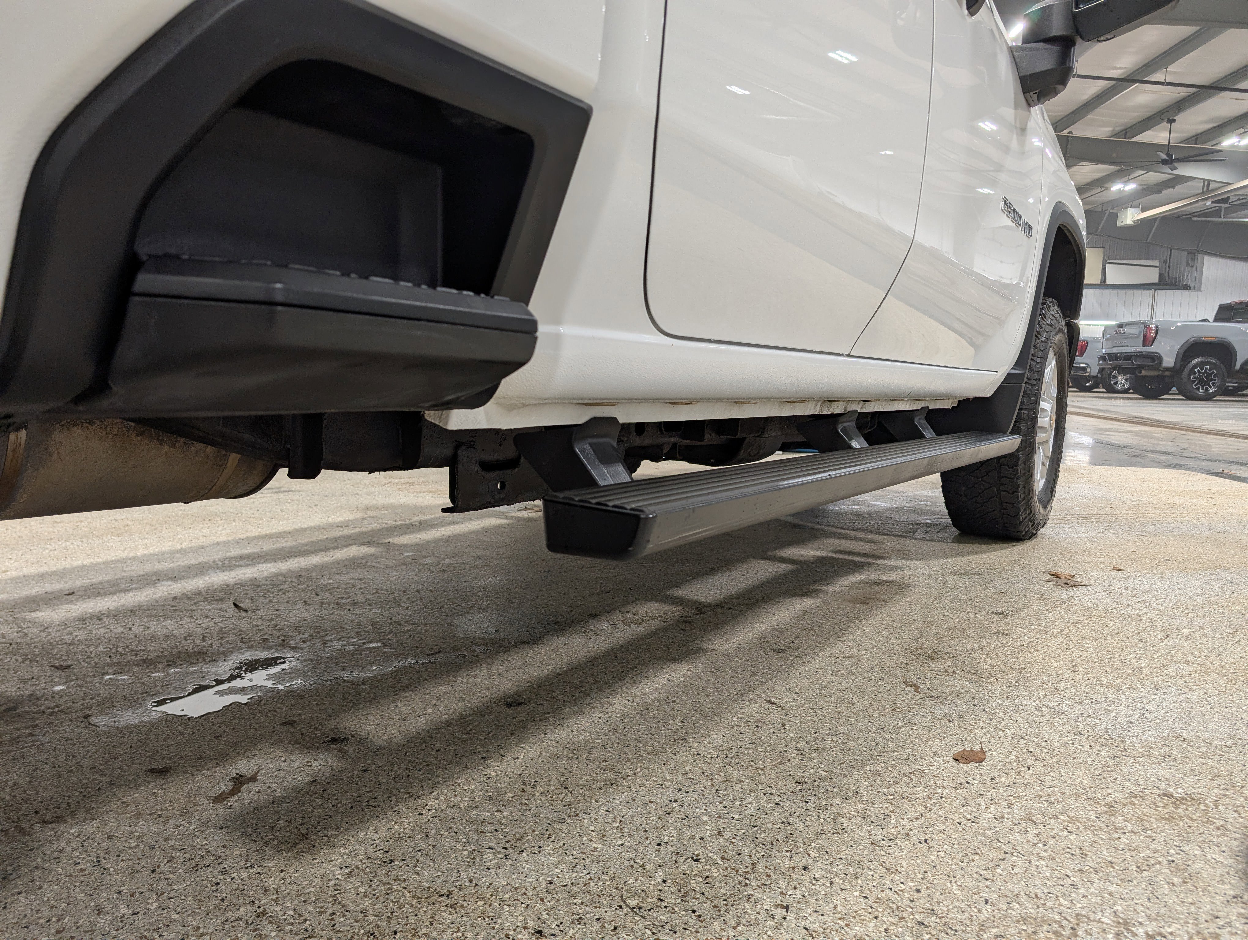 Used 2021 Chevrolet Silverado 2500 Custom w/ Custom Value Package AWD/4WD image 16