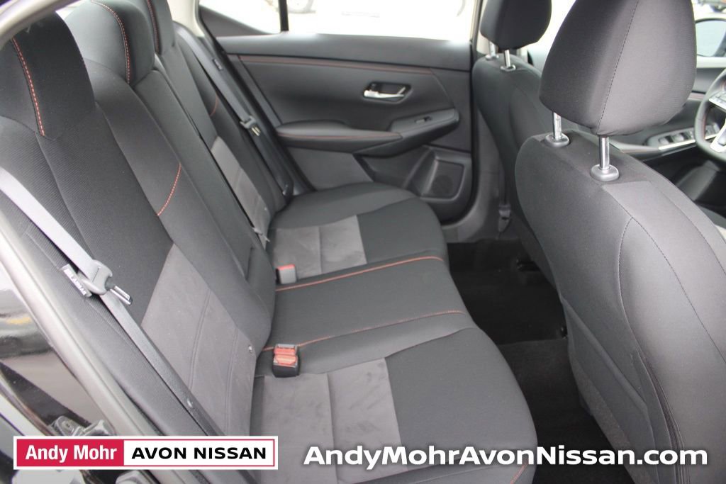 New 2025 Nissan Sentra SR w/ Midnight Edition image 14
