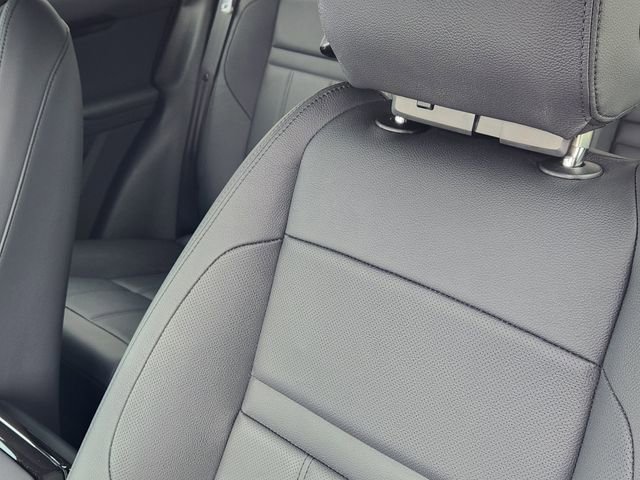 Certified 2025 Land Rover Range Rover Evoque S image 17