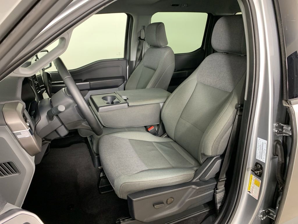 Used 2025 Ford F150 XLT w/ Equipment Group 301A Standard image 26