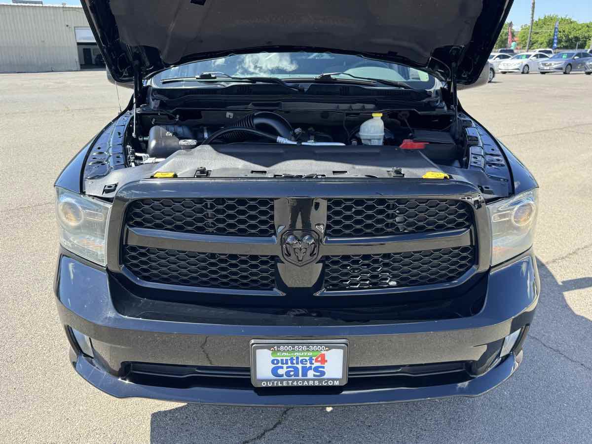 Used 2014 RAM 1500 Express w/ Black Ram 1500 Express Group AWD/4WD image 36