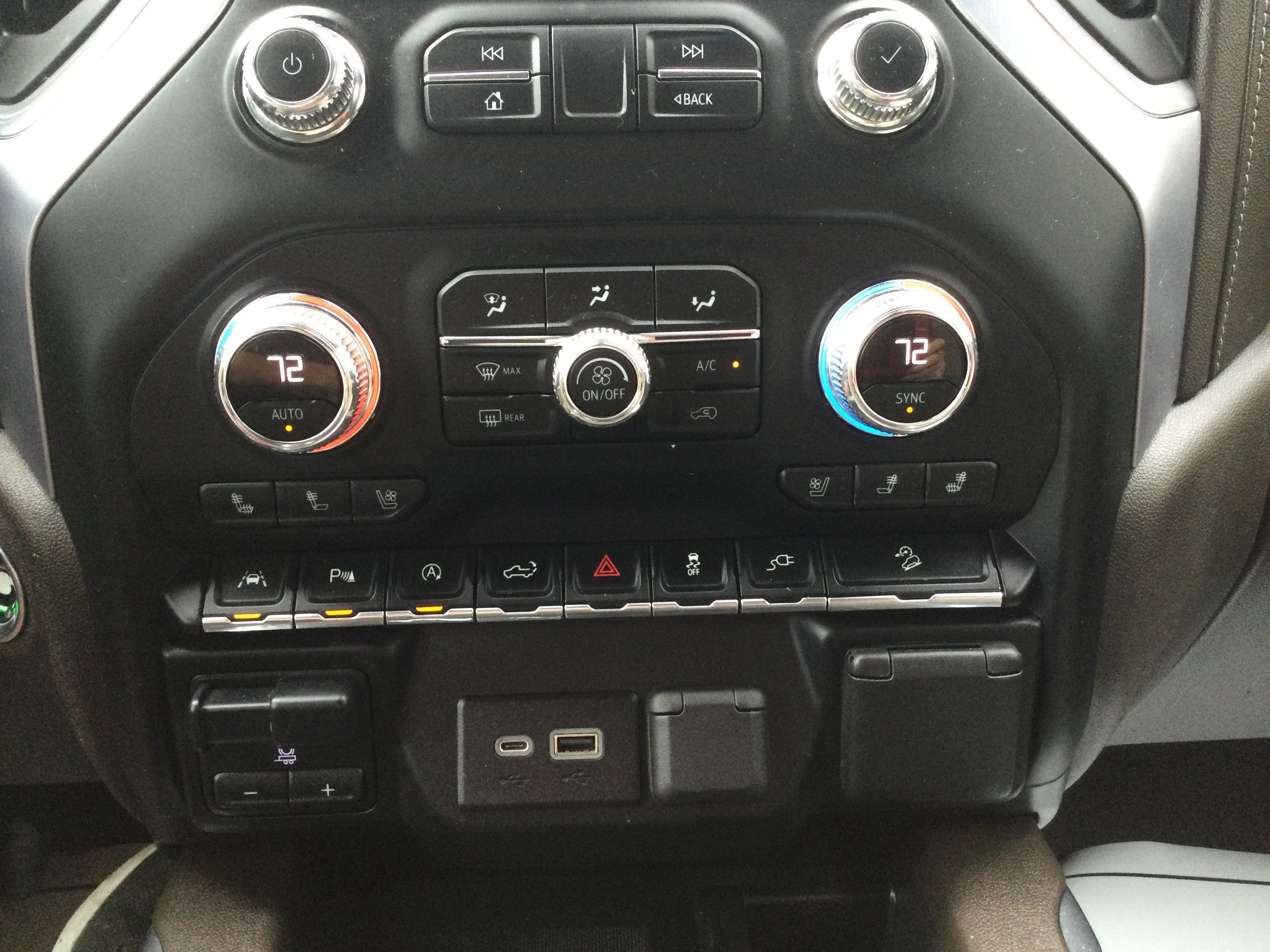 Used 2020 GMC Sierra 1500 SLT w/ SLT Convenience Package AWD/4WD image 15