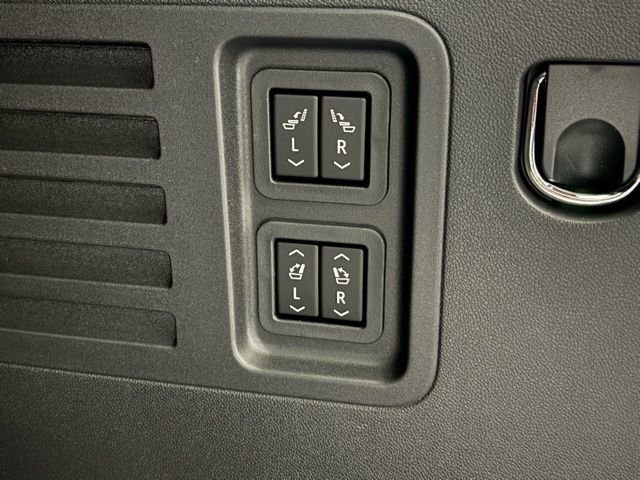 New 2026 Buick Enclave Preferred w/ Power Package image 12