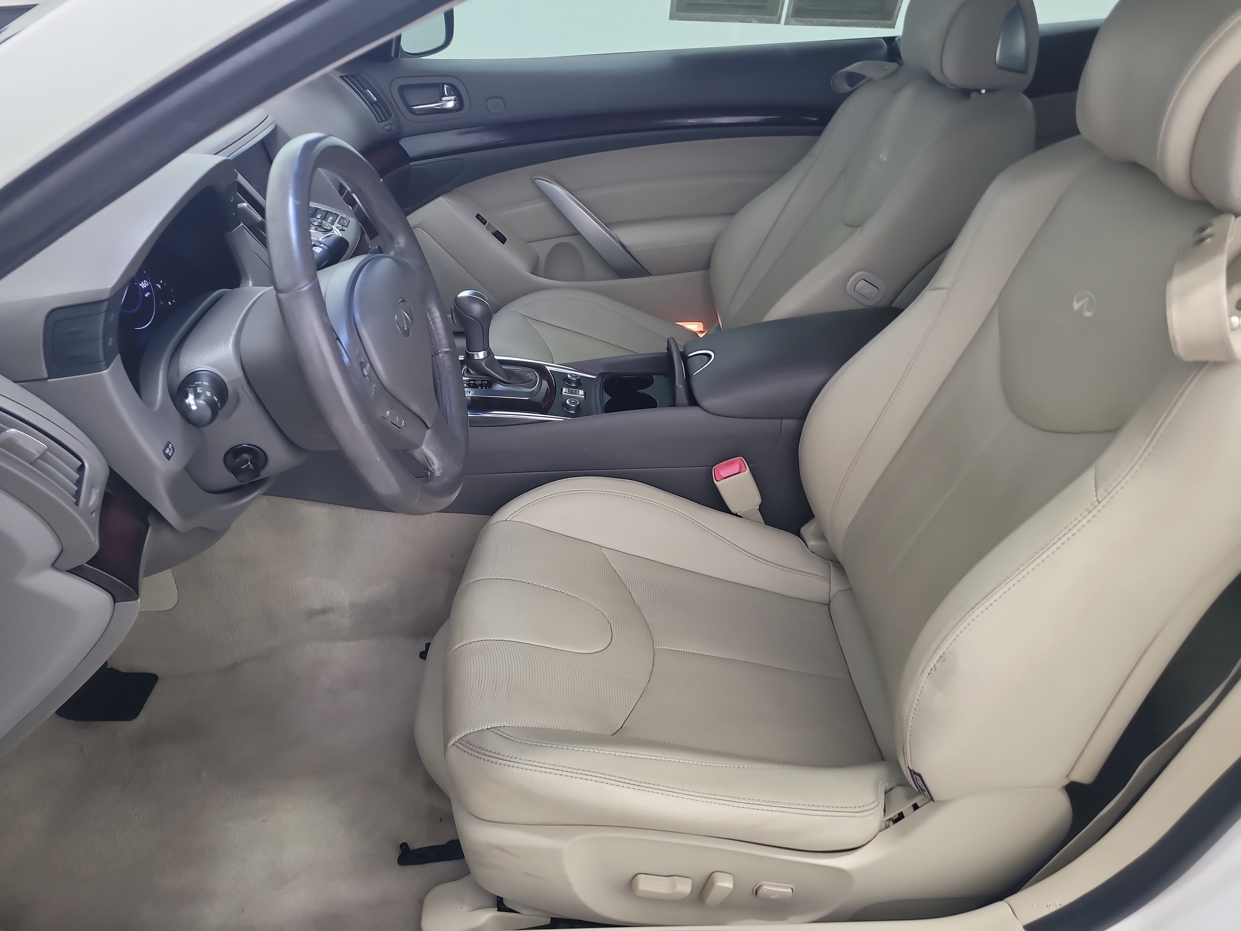 Used 2013 INFINITI G37 Convertible w/ Premium Pkg RWD image 13