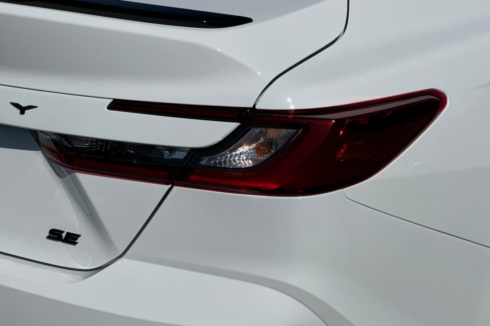 New 2026 Toyota Camry Hybrid image 29