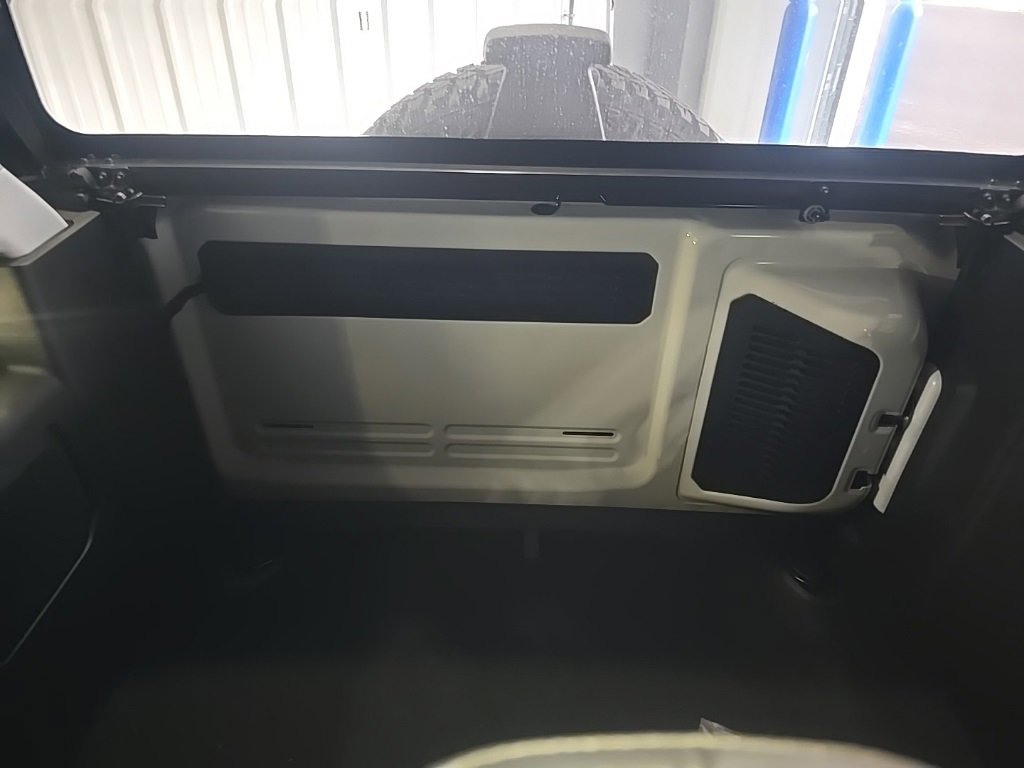 Used 2024 Ford Bronco Wildtrak image 20