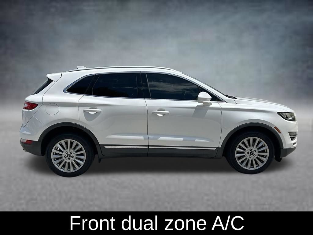 Used 2019 Lincoln MKC Premiere FWD image 4