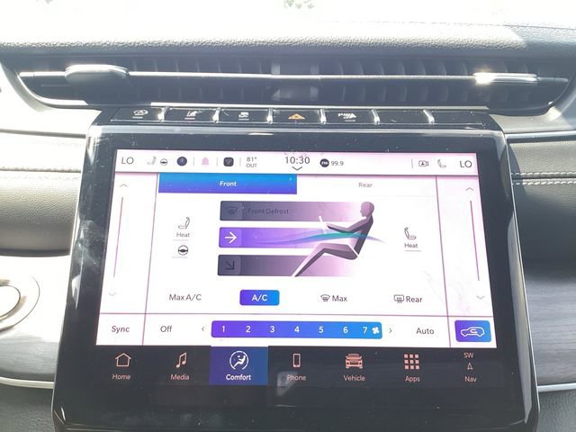 New 2025 Jeep Grand Cherokee L Limited w/ Trailer Tow Package image 17