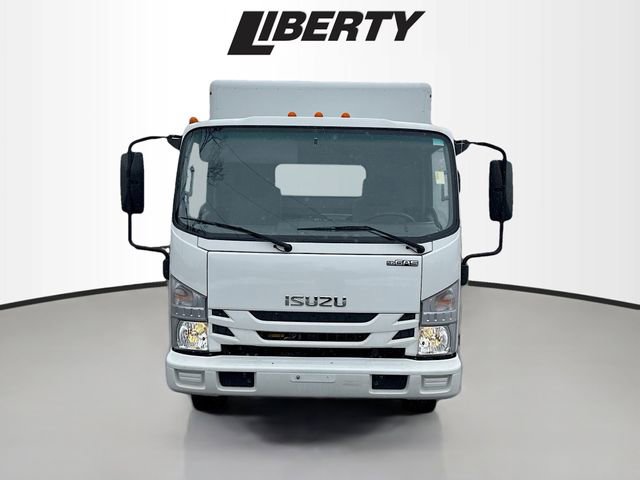 Used 2019 Isuzu NPR HD image 2