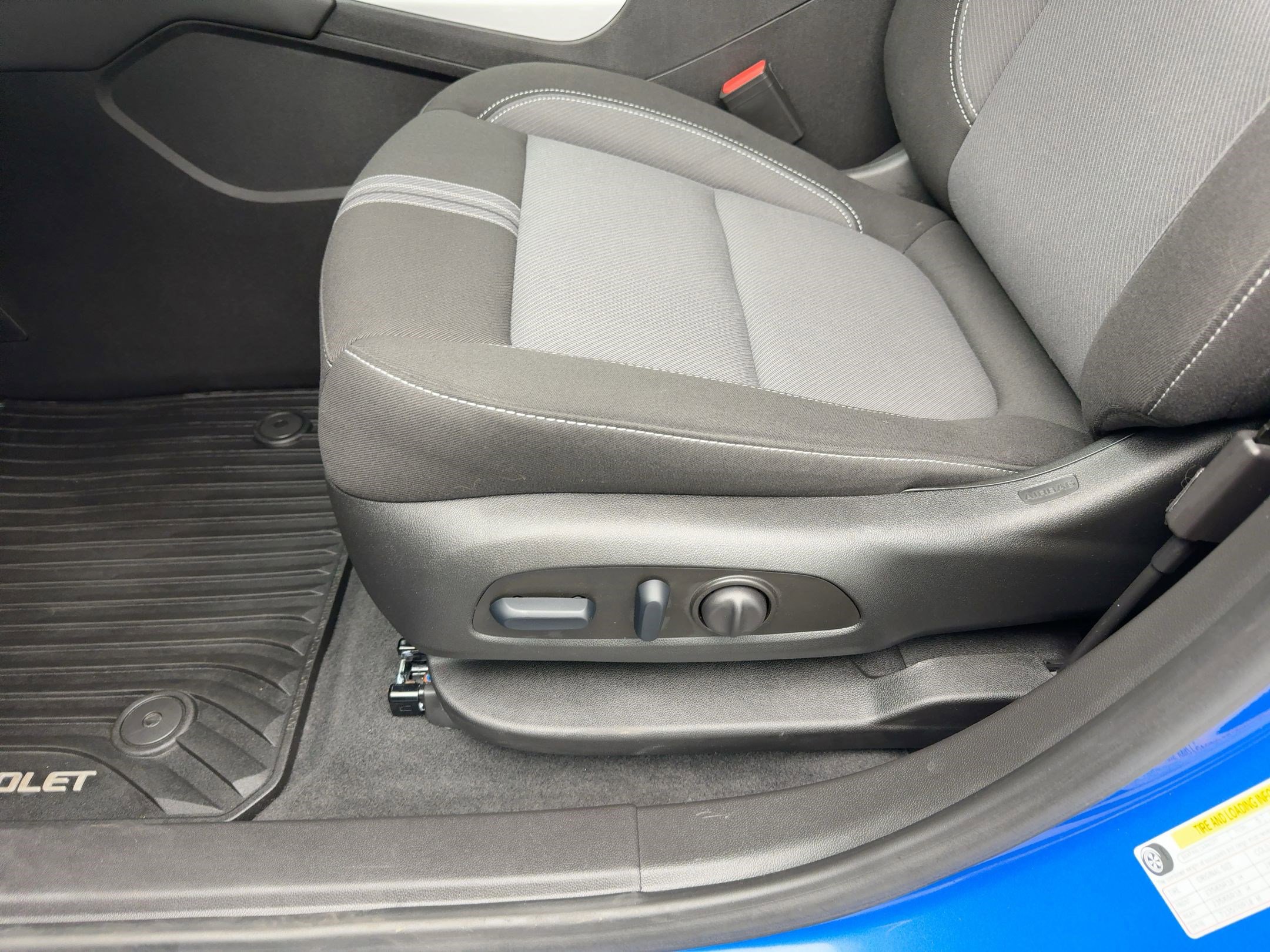 Certified 2025 Chevrolet Blazer LT w/ Convenience Package image 14