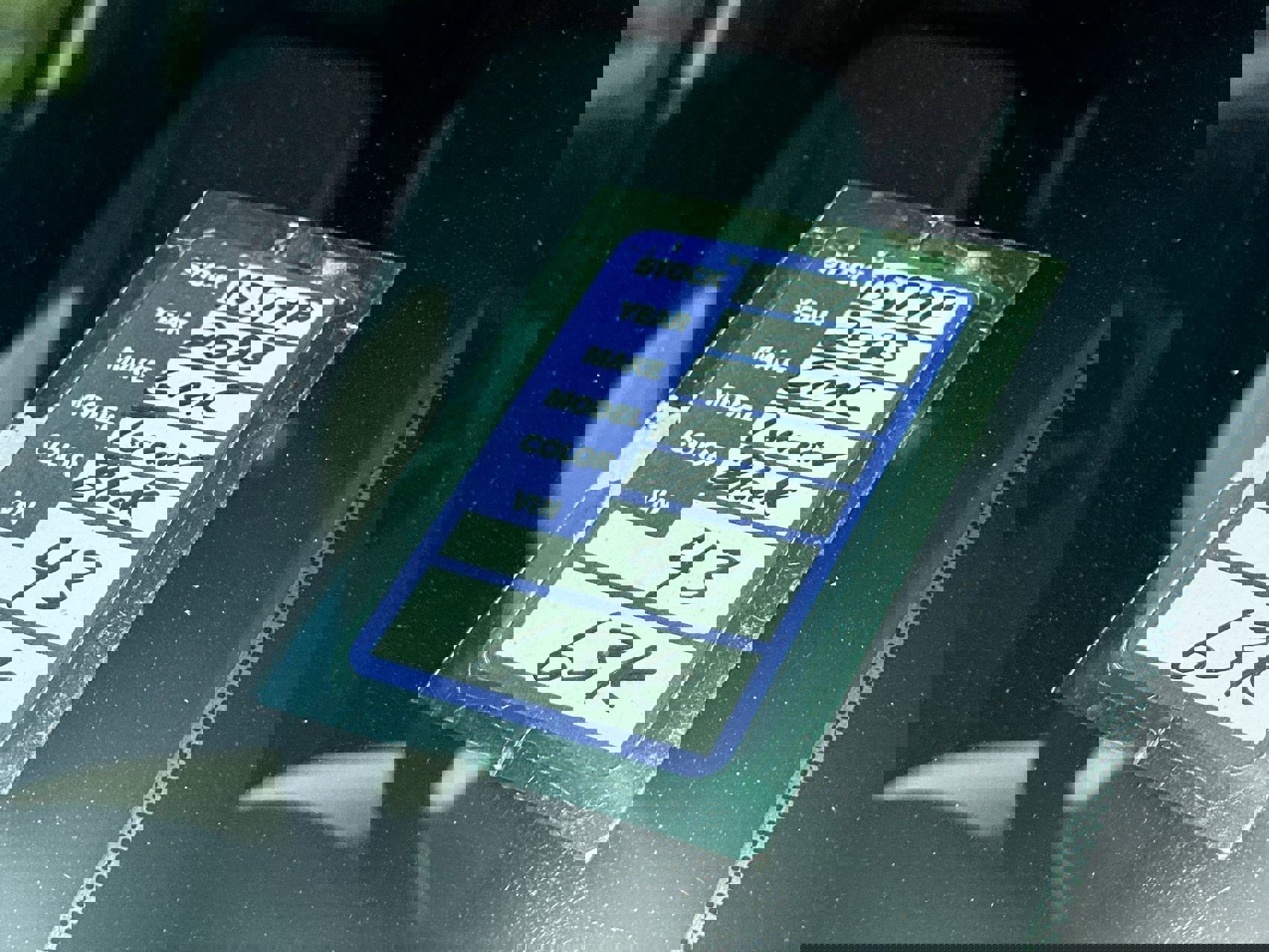 Used 2023 GMC Terrain SLT image 25