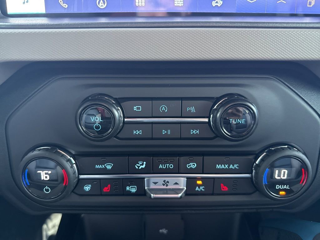 Used 2024 Ford Bronco Wildtrak image 17