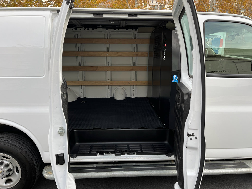 Used 2024 Chevrolet Express 2500 w/ Driver Convenience Package image 24