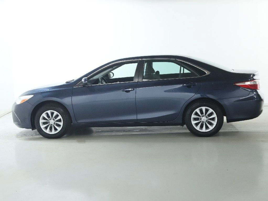 Used 2017 Toyota Camry XLE image 37