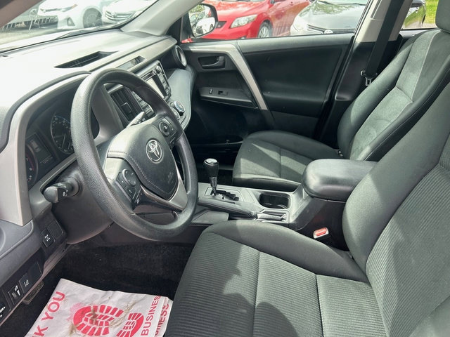 Used 2018 Toyota RAV4 LE w/ All Weather Liner Package AWD/4WD image 4