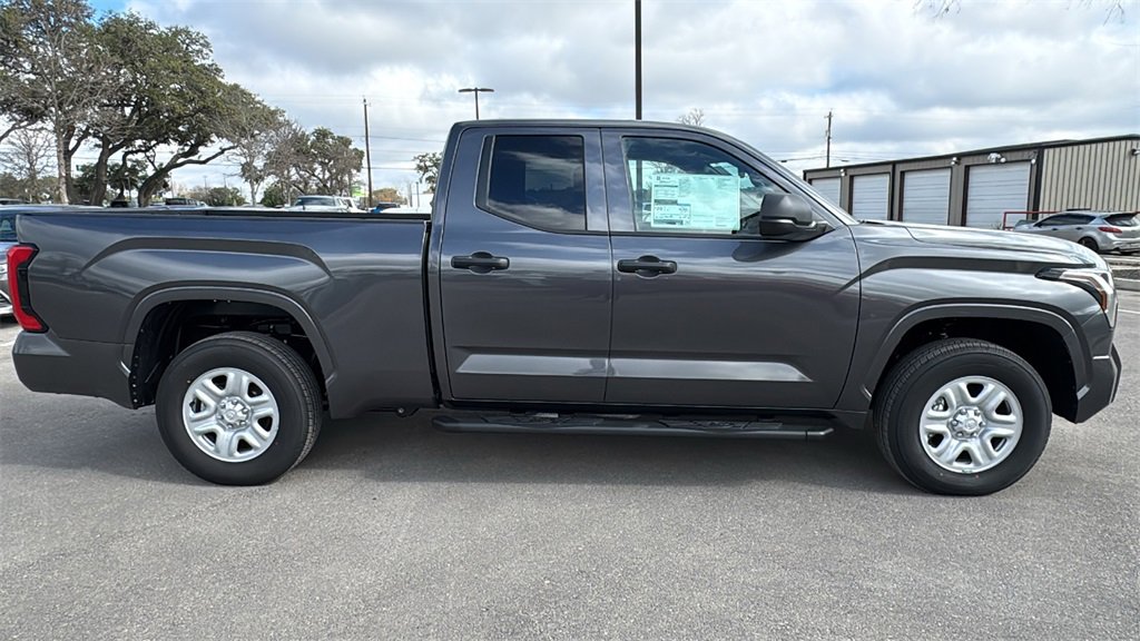 New 2026 Toyota Tundra SR image 4
