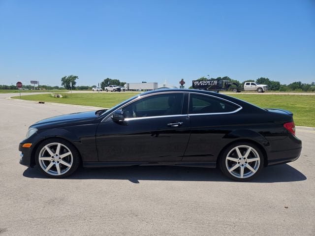 Used 2013 Mercedes-Benz C 350 Coupe image 4