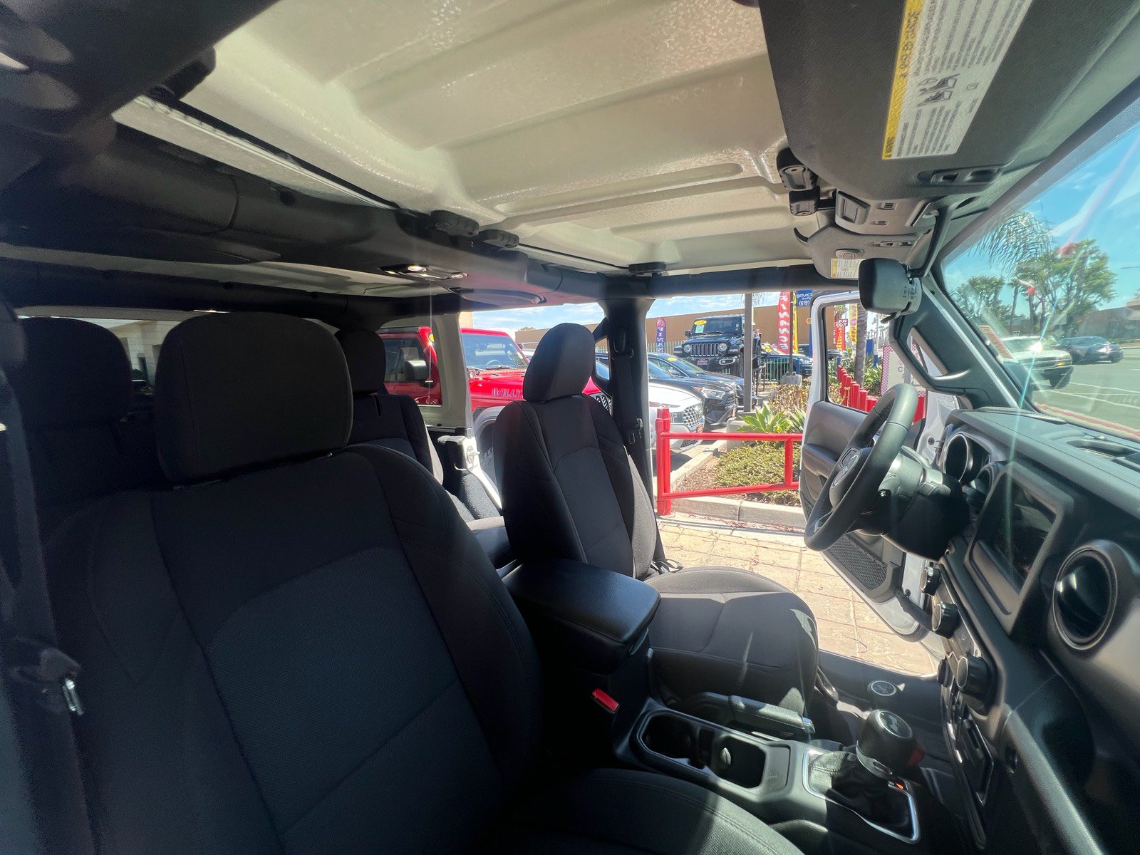 Used 2023 Jeep Wrangler Unlimited w/ Convenience Group AWD/4WD image 42