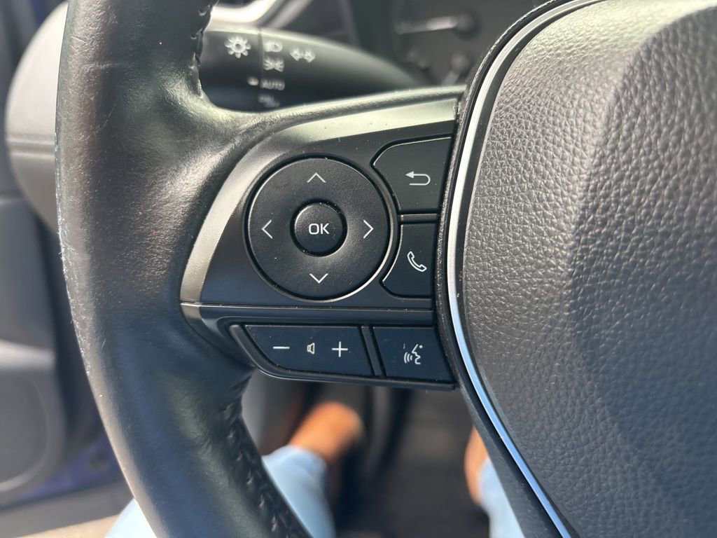 Used 2023 Toyota Corolla Cross LE w/ Moonroof Package image 23