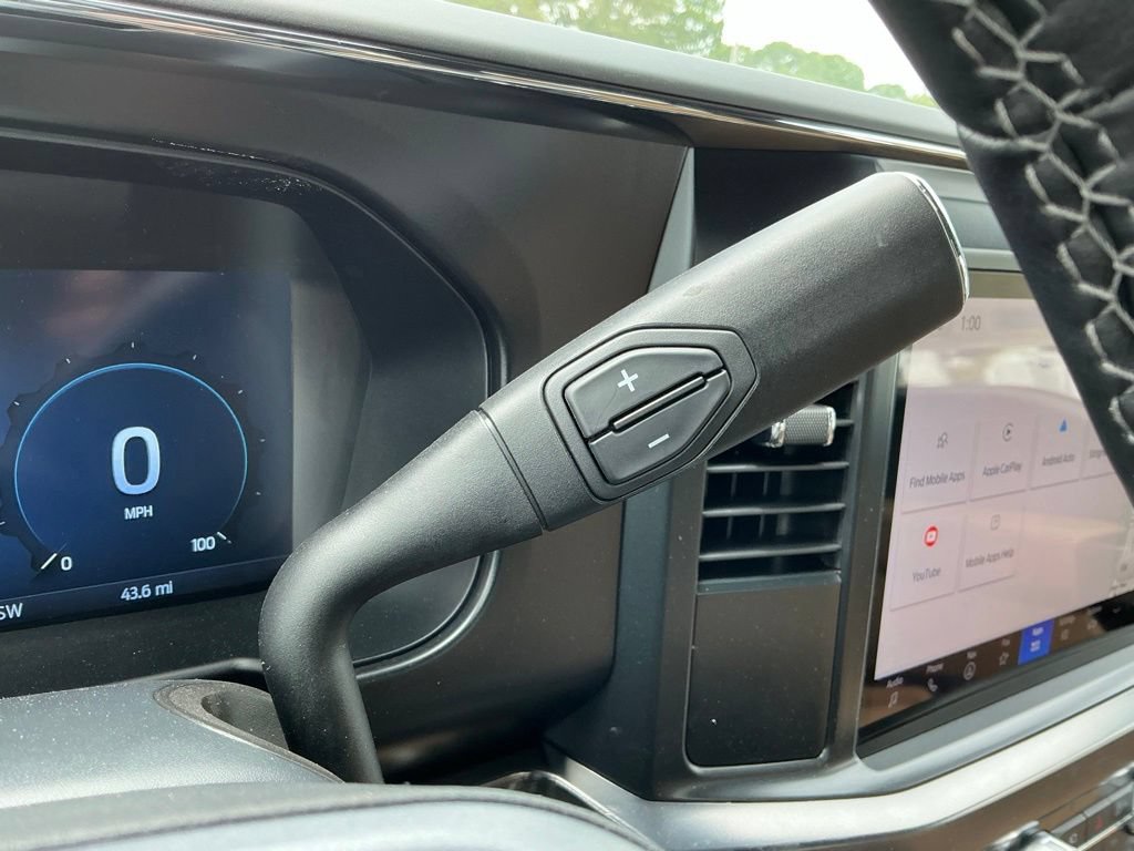 New 2026 Ford F250 Lariat RWD image 39