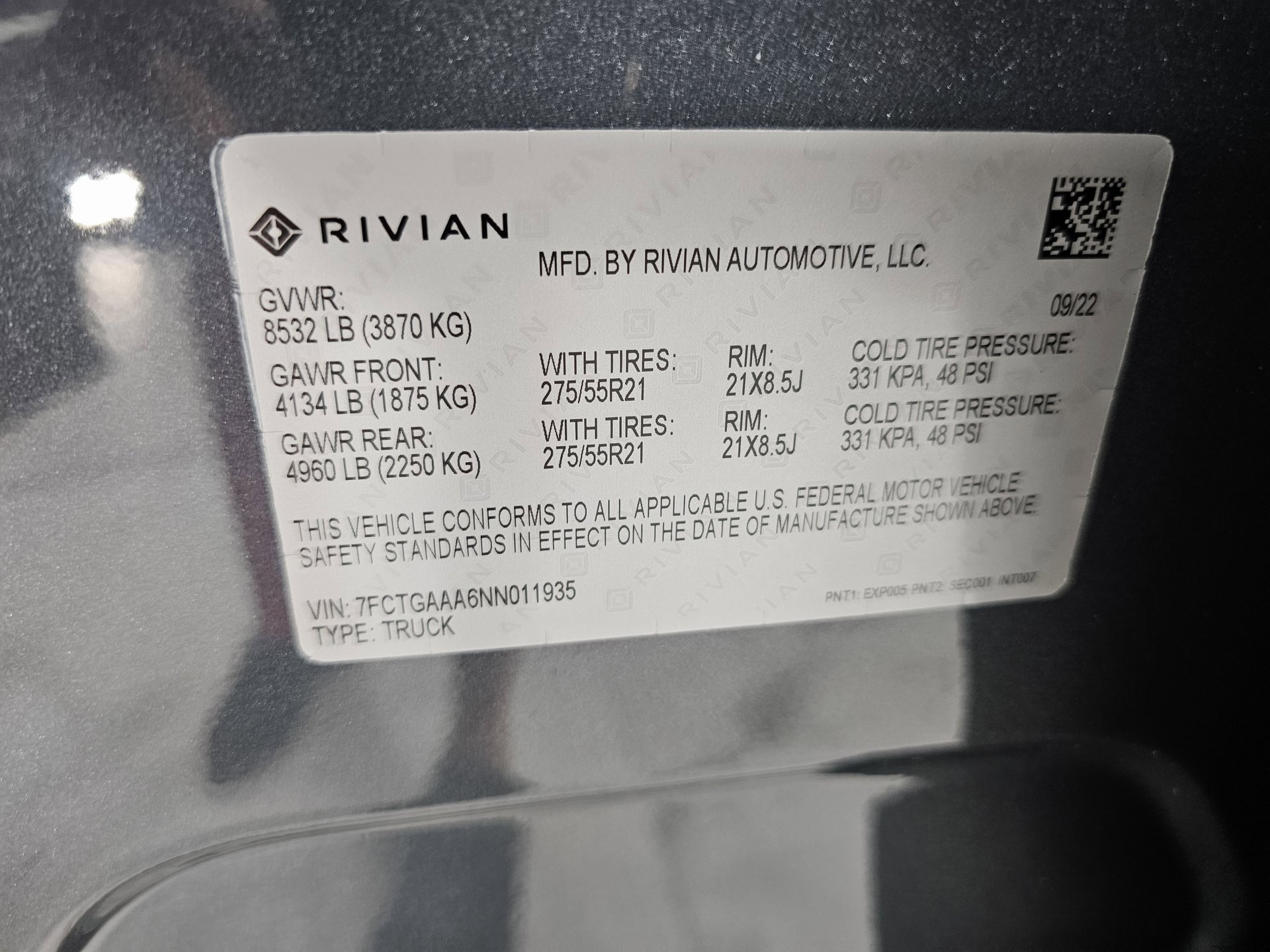 Used 2022 Rivian R1T Adventure image 33