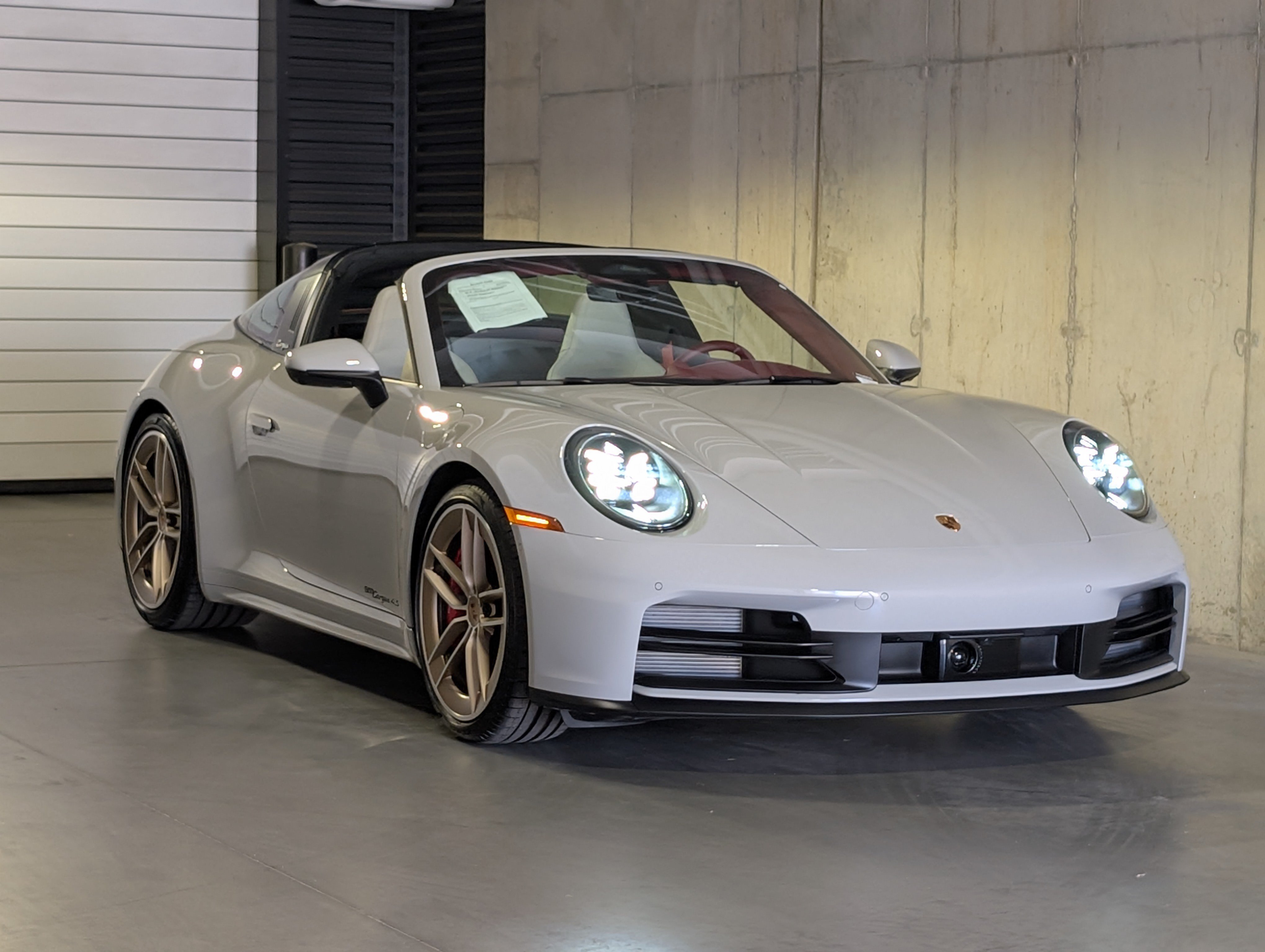Certified 2026 Porsche 911 Targa 4S AWD/4WD image 11