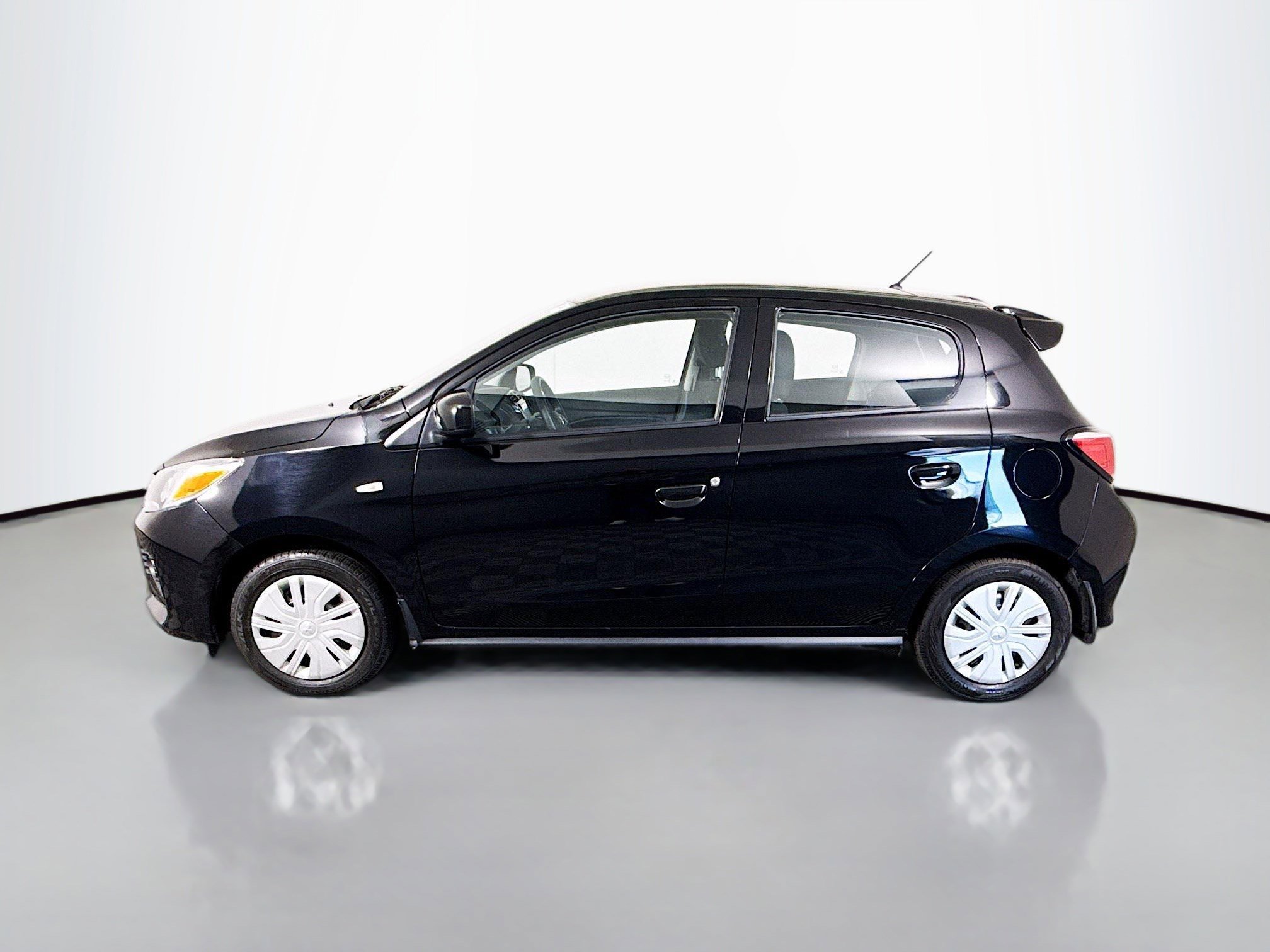 Used 2024 Mitsubishi Mirage ES image 6