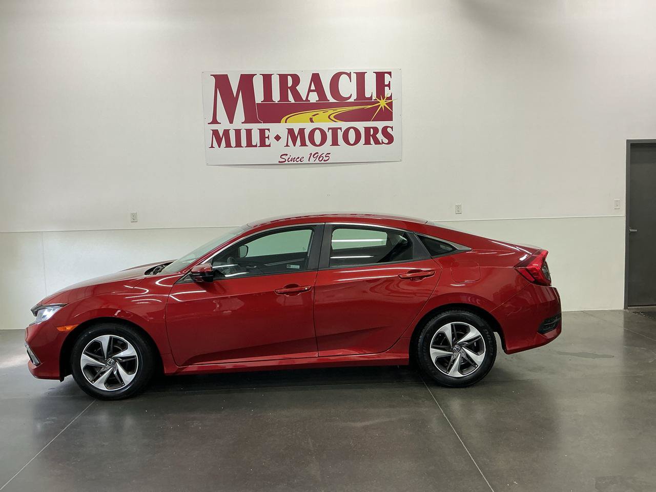 Used 2019 Honda Civic LX image 2