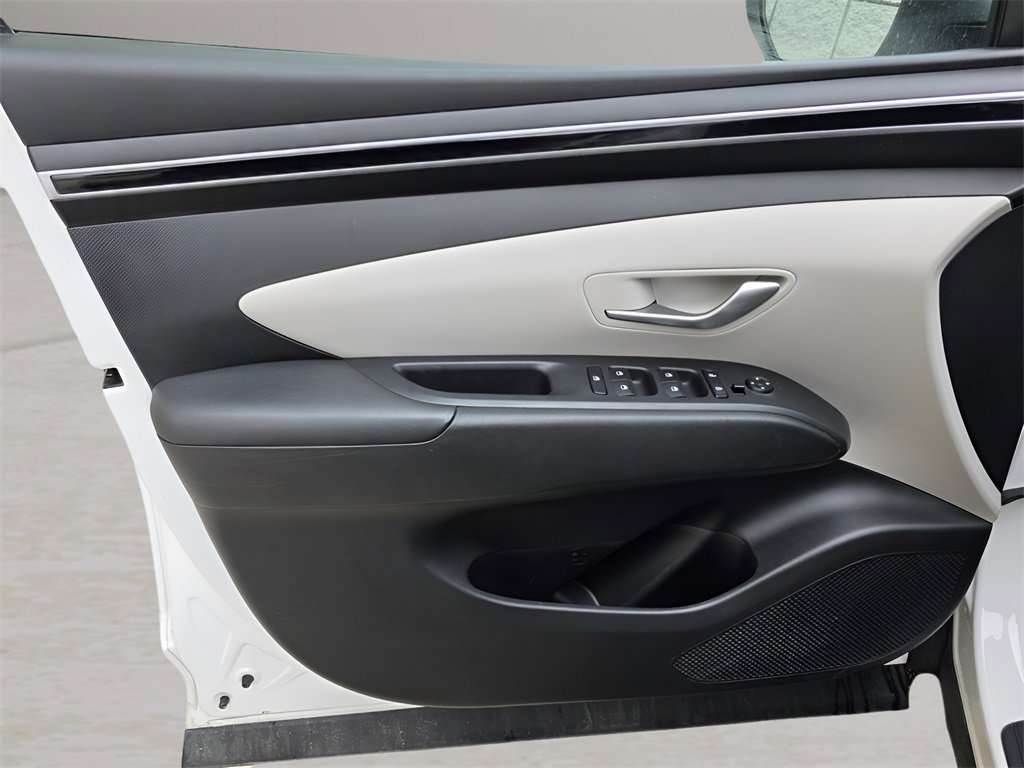 Used 2023 Hyundai Tucson SEL image 17