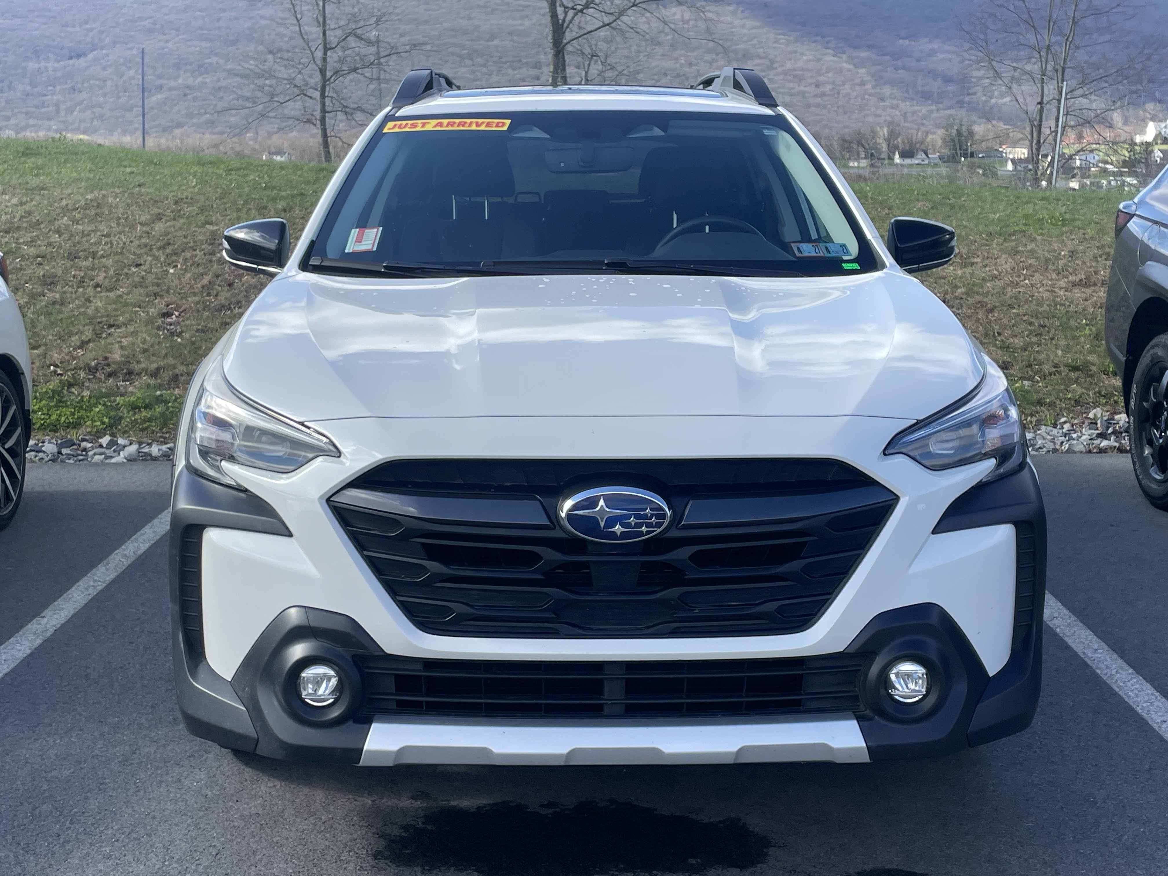 Certified 2023 Subaru Outback Limited image 3