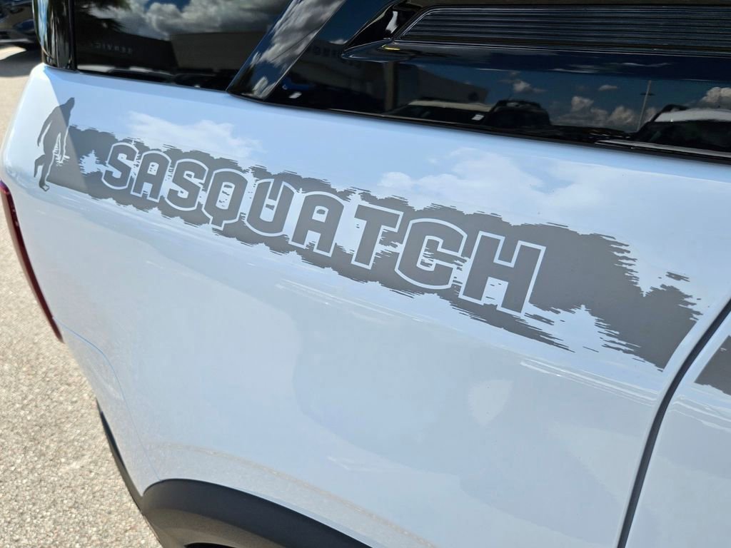 New 2025 Ford Bronco Sport Outer Banks w/ Sasquatch Outer Banks Package image 43