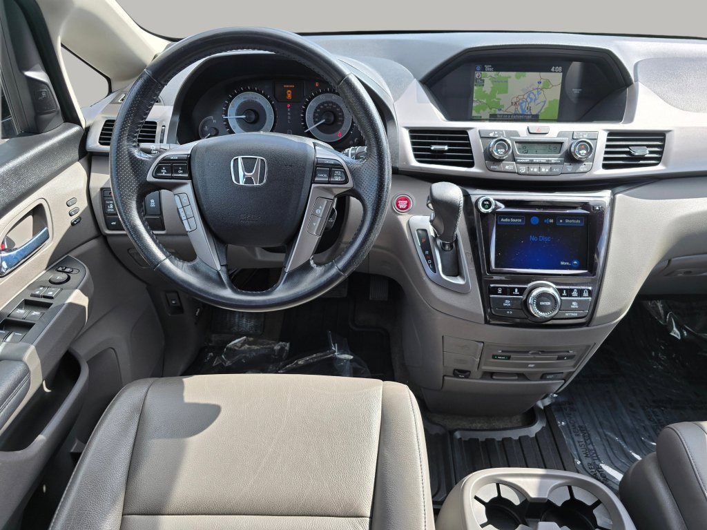 Used 2016 Honda Odyssey Touring Elite image 3